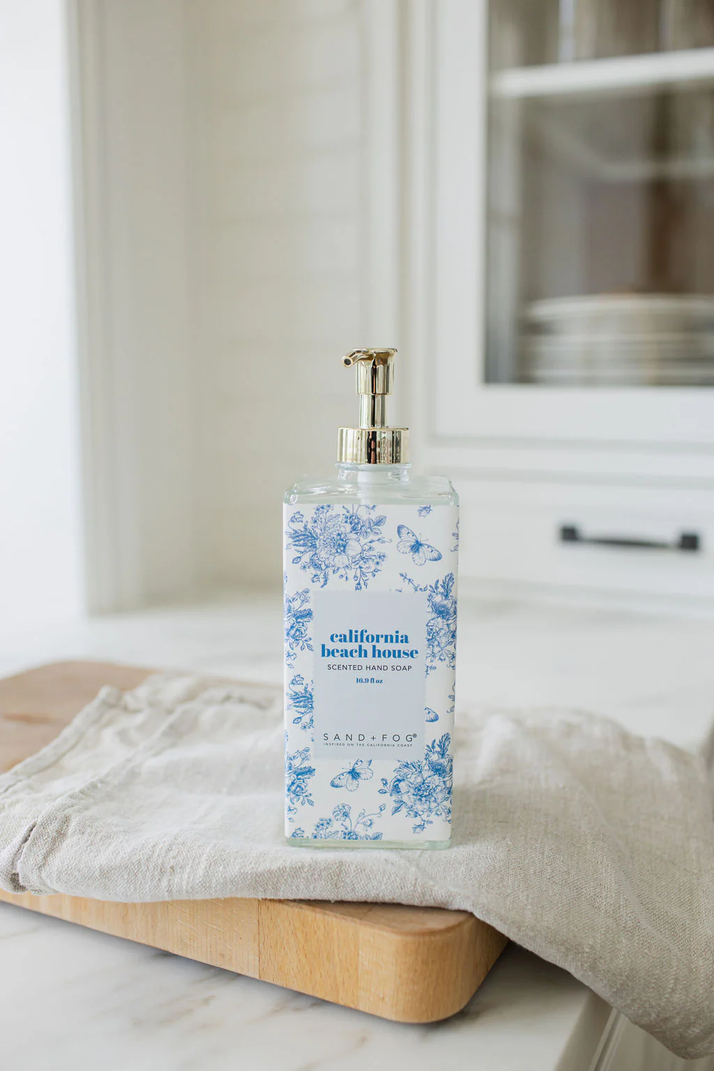 California Beach House 16.9 oz Liquid Hand Soap - Image 3