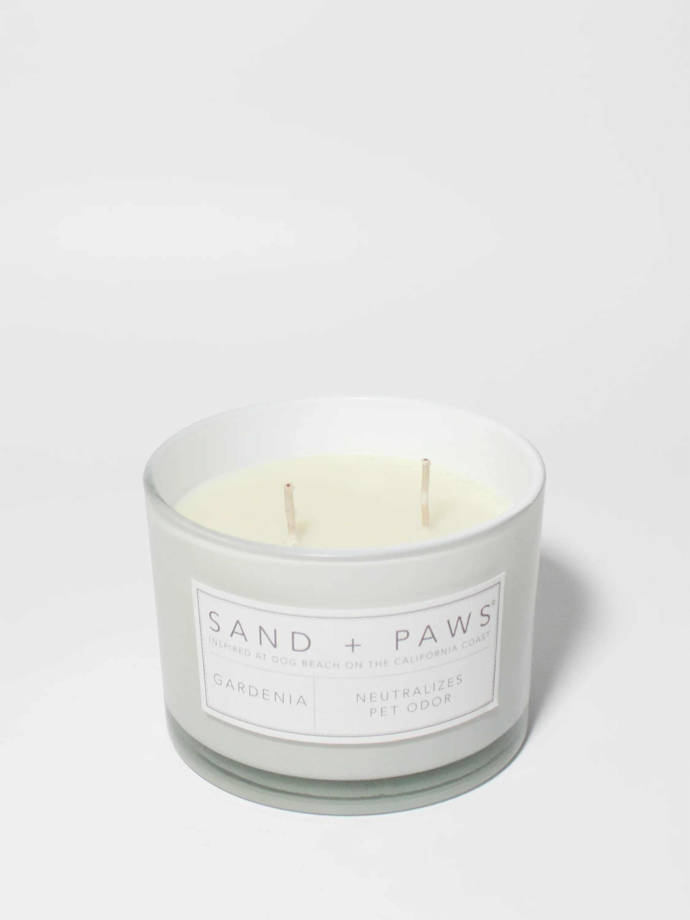 Sand + Paws Gardenia 12 oz scented candle - Image 3
