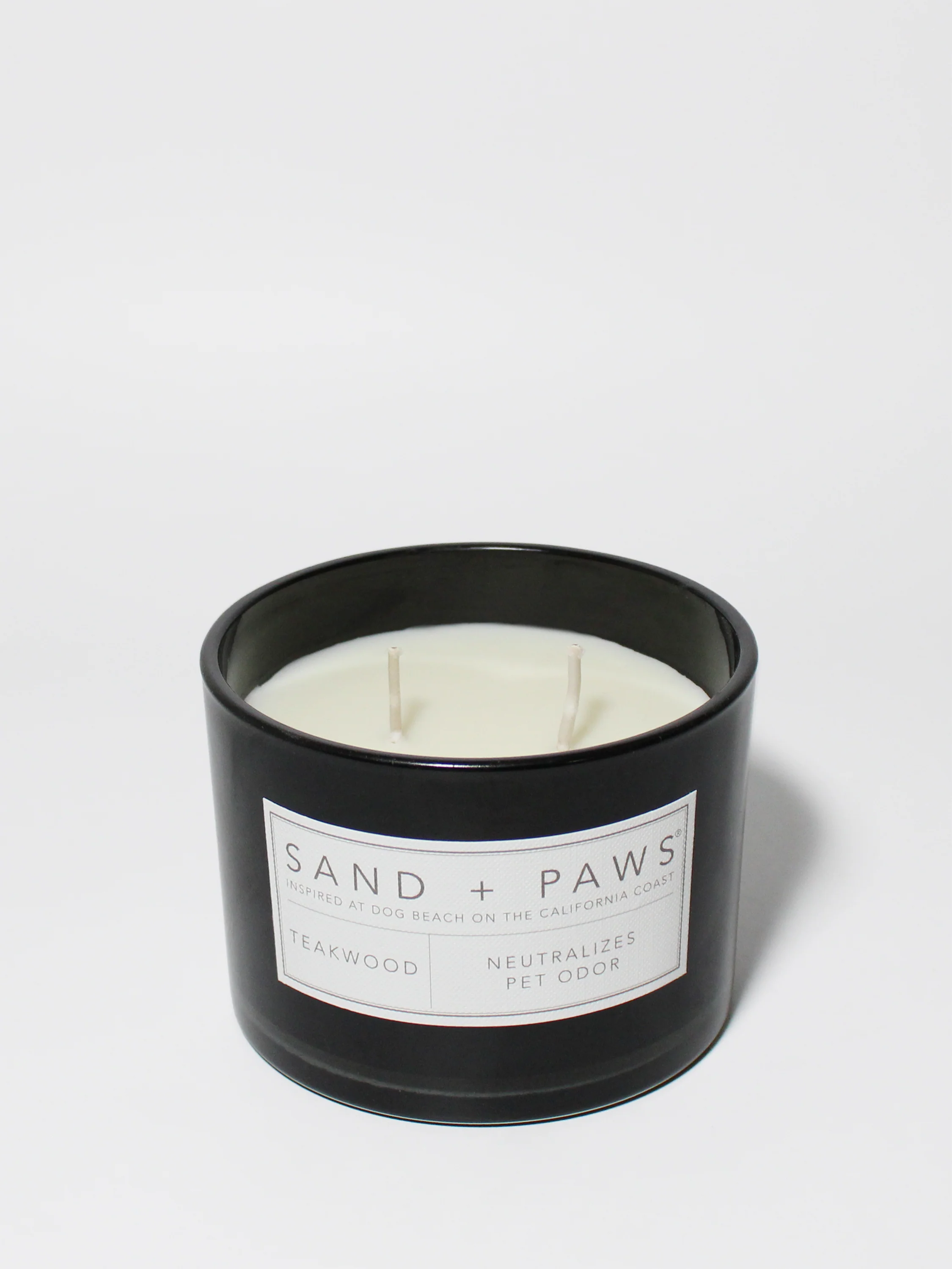 Sand + Paws Teakwood 12 oz scented candle - Image 3